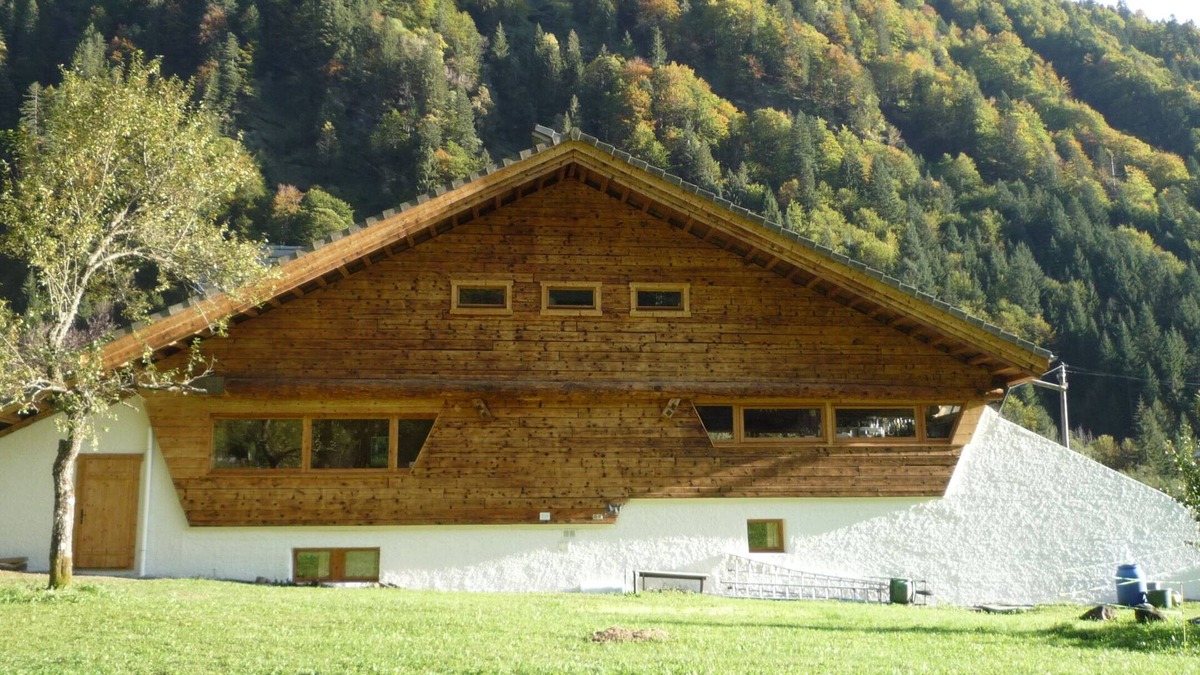 Sixt-Fer-a-Cheval Ski Chalet | Outstanding gite (designed for E. Hemingway) for 12 people, in Sixt-Fer-à-Cheval
