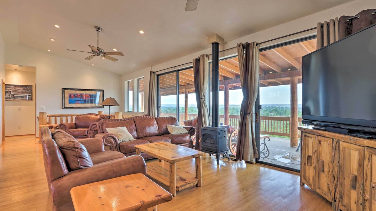Overgaard Cabin | Overgaard Cabin w/Pool Table & Incredible View