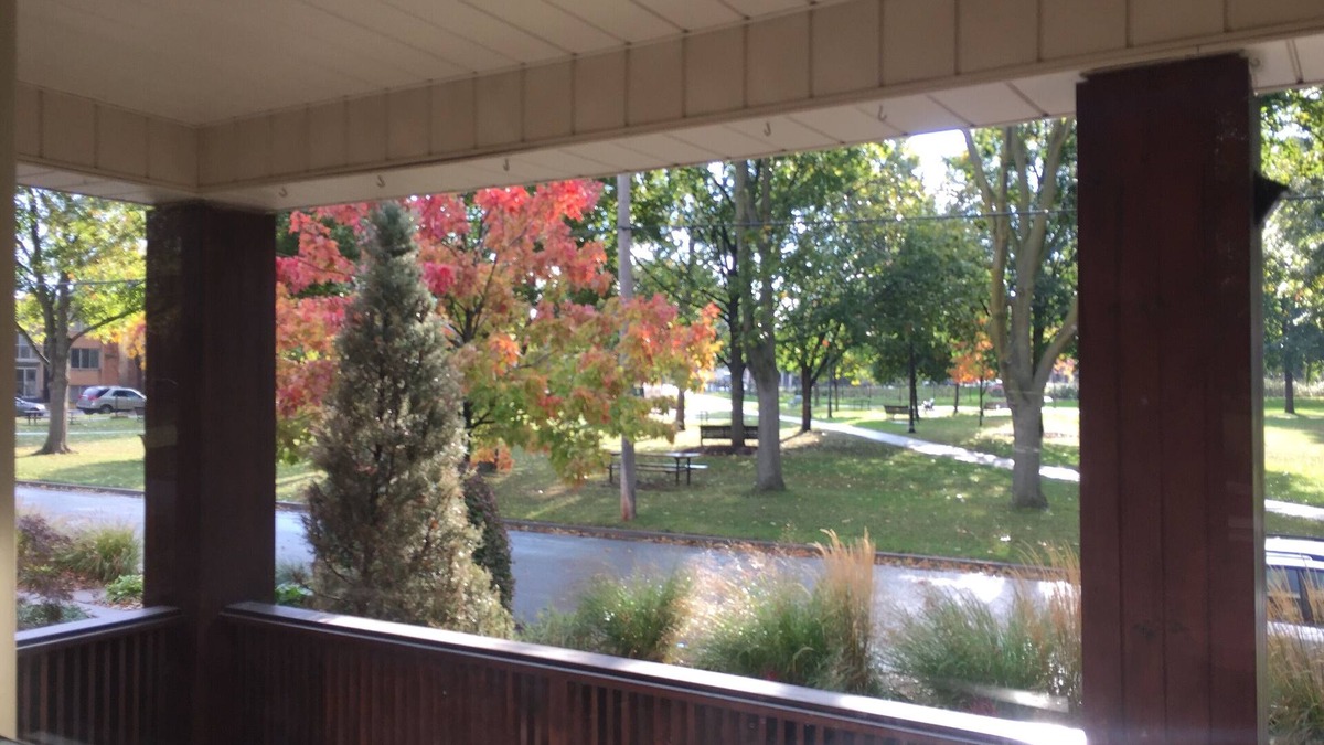 Downtown Apartment | Overlooking Montebello Park