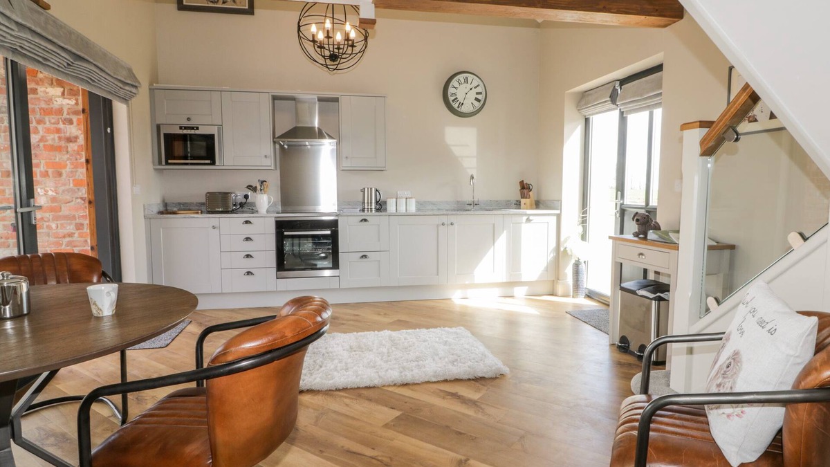 Mappleton Cottage | Owl's Hoot