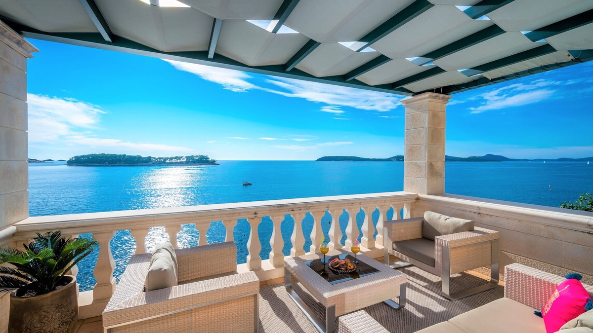 Lozica Villa | OWNER Beautiful and Spacious Villa With Sea Access and Private Beach