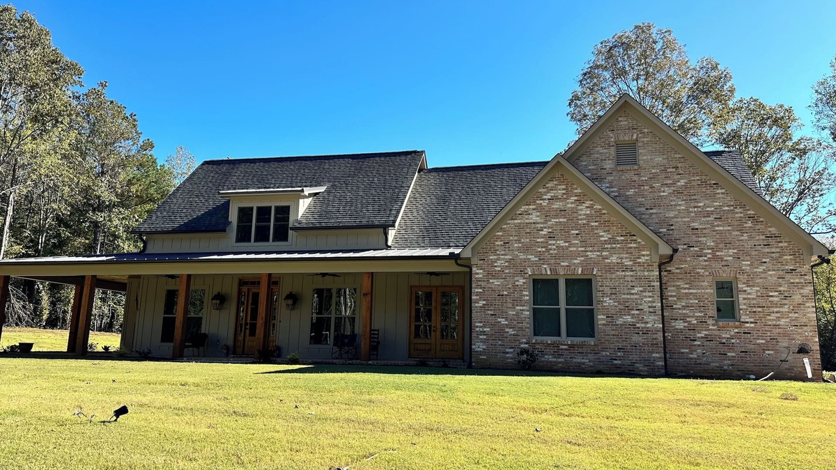 Oxford House | Oxford Hideaway-A Spacious 4-bedroom home close to Ole Miss
