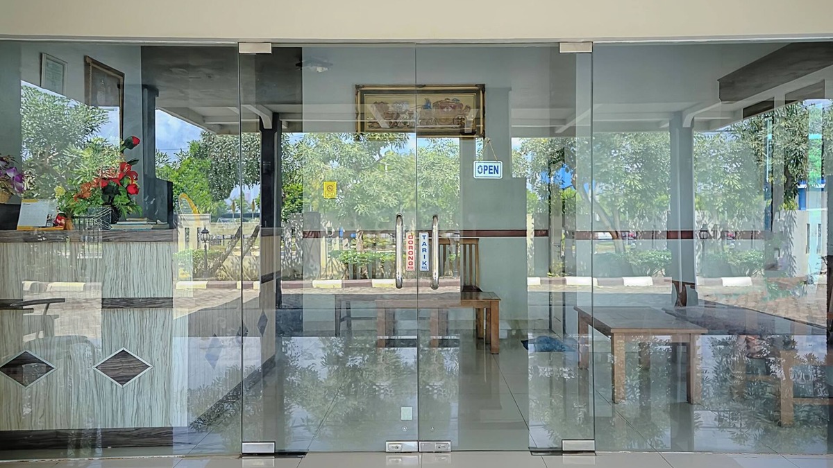 Jambi Hotel | OYO 1283 Guest House Loemajan