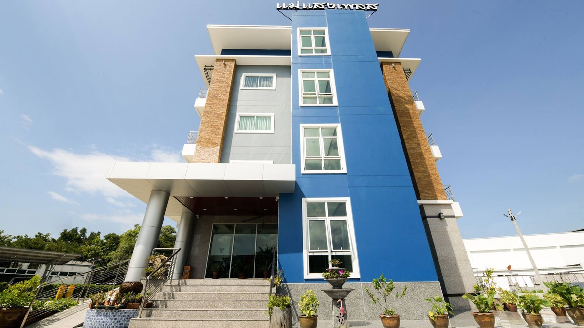 Si Racha Hotel | OYO 350 Mae Saeng Place