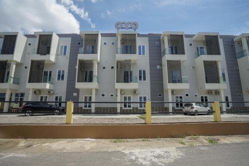 Sukarami Hotel | OYO 443 Hotel Barlian