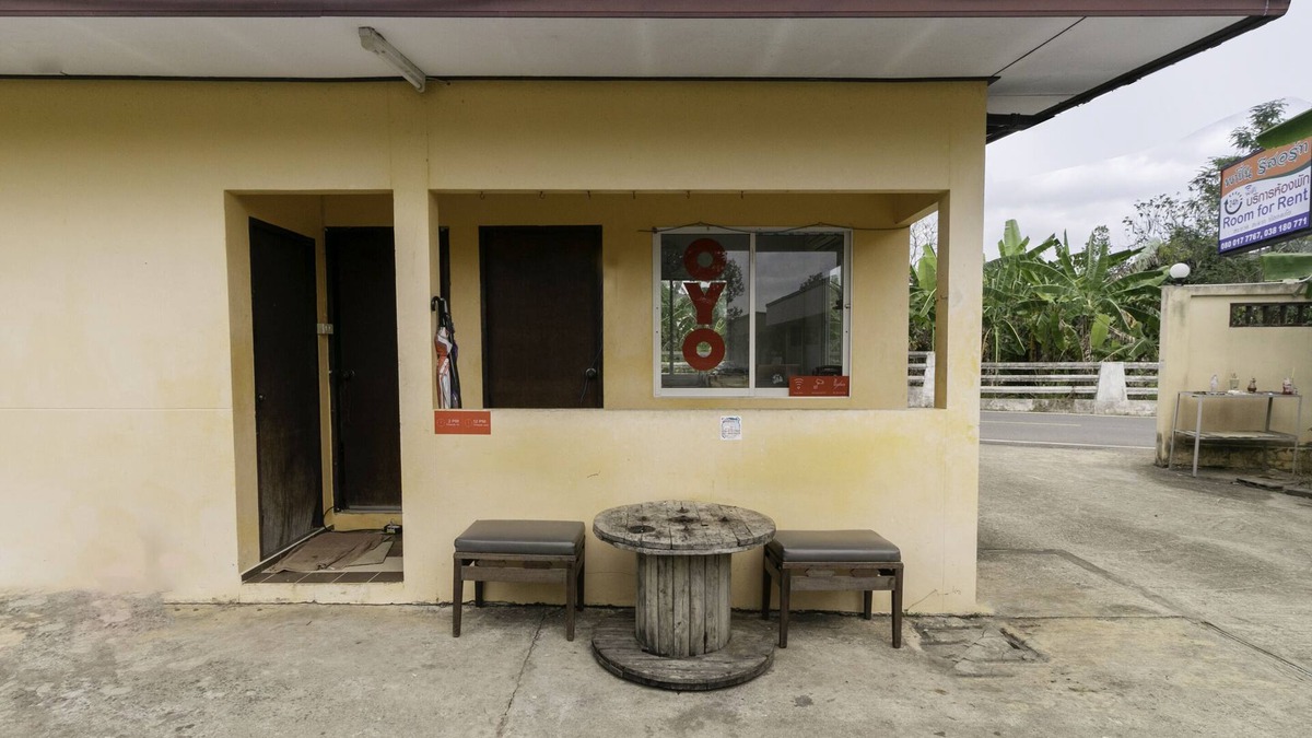 Sattahip Hotel | OYO 75392 Phachuen Resort