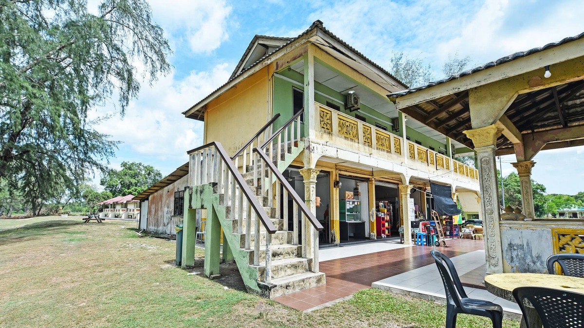 Kuala Rompin Hotel | OYO 90315 Chalet Pantai Rantau Panjang