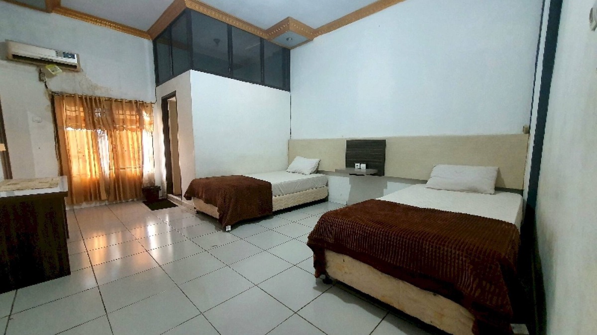 Sarolangun Hotel | OYO 91097 Hotel Atika