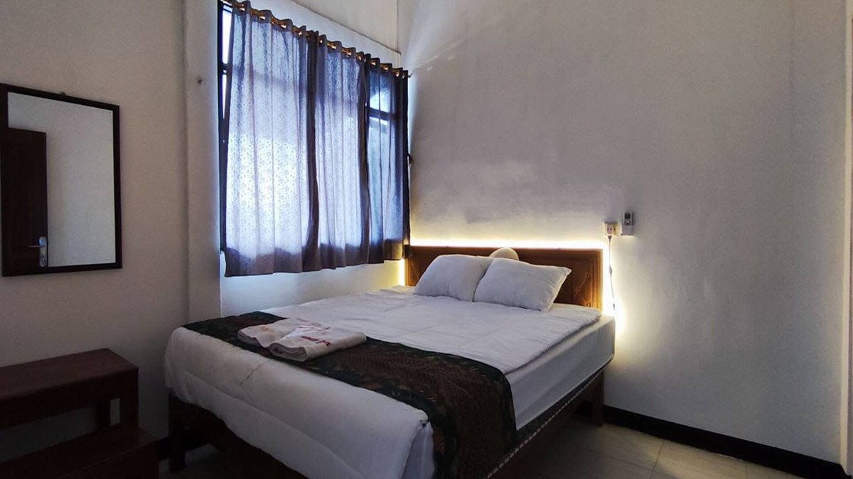 Wonosari Hotel | OYO 93867 Minso Inn Sepanjang