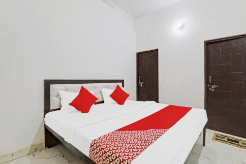 Malihabad Hotel | OYO Flagship 86539 Royal Inn