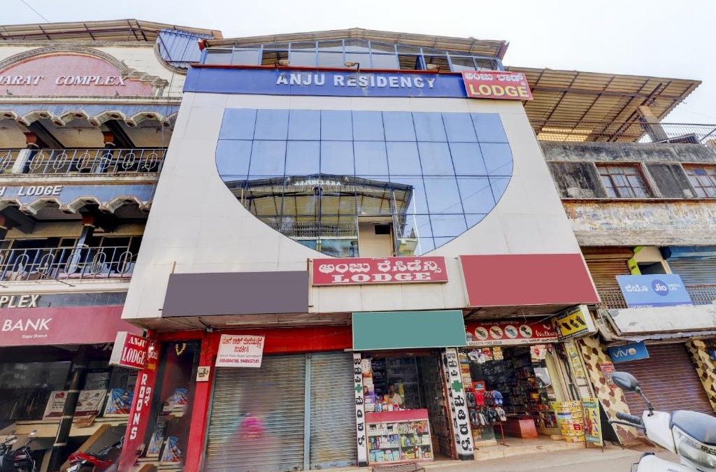 Sagara Hotel | OYO Flagship Anju Residency