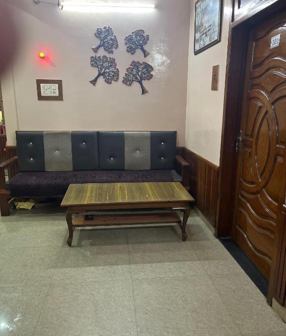 Kasganj Hotel | OYO Hotel Maa Annapurna Residency