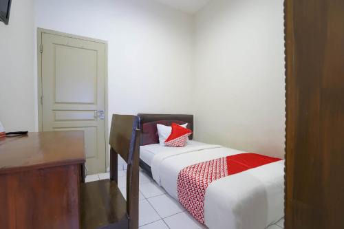 Sukarami Hotel | OYO Life 2874 Berlian Residence