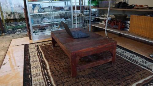 Jember Hotel | OYO Life 93786 Kost Alamku Syariah