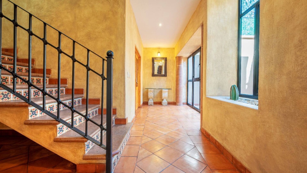 La Palmita House | OYO Whost San Miguel De Allende