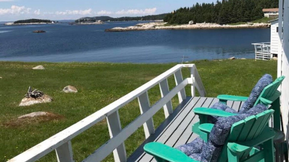 Indian Harbour Cottage | Oyster Cottage - Nova Scotia