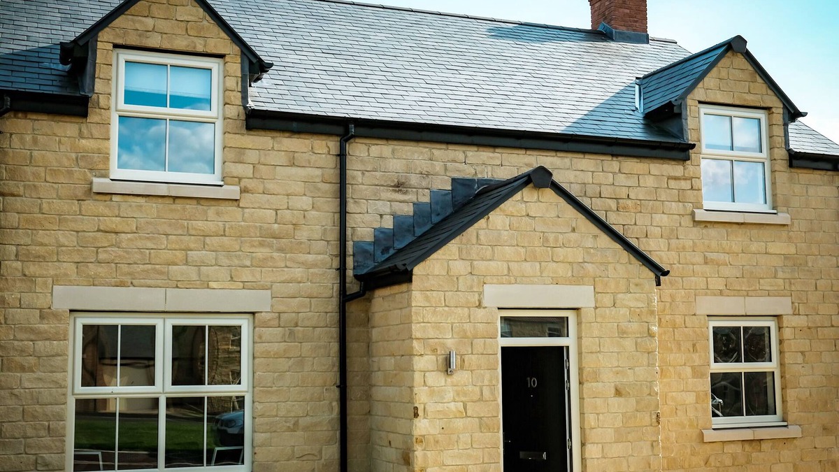 Embleton House | OYSTERCATCHER, pet friendly, with a garden in Embleton