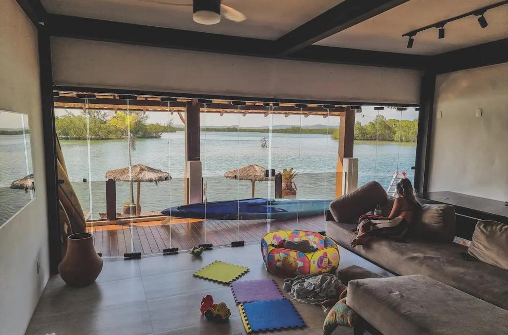 Barra de Guaratiba House | Pé na água, no mais lindo canto da cidade