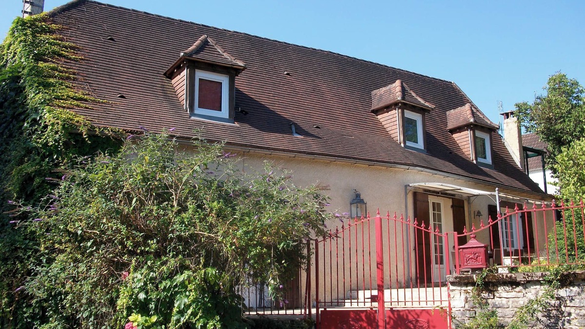 Thenon House | Périgourdine ideal for large family, swimming pool, garden