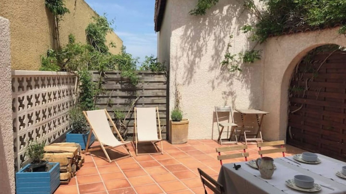 Perols House | Pérols, Les Cabanes Maison 90m2 au Bord de L'étang