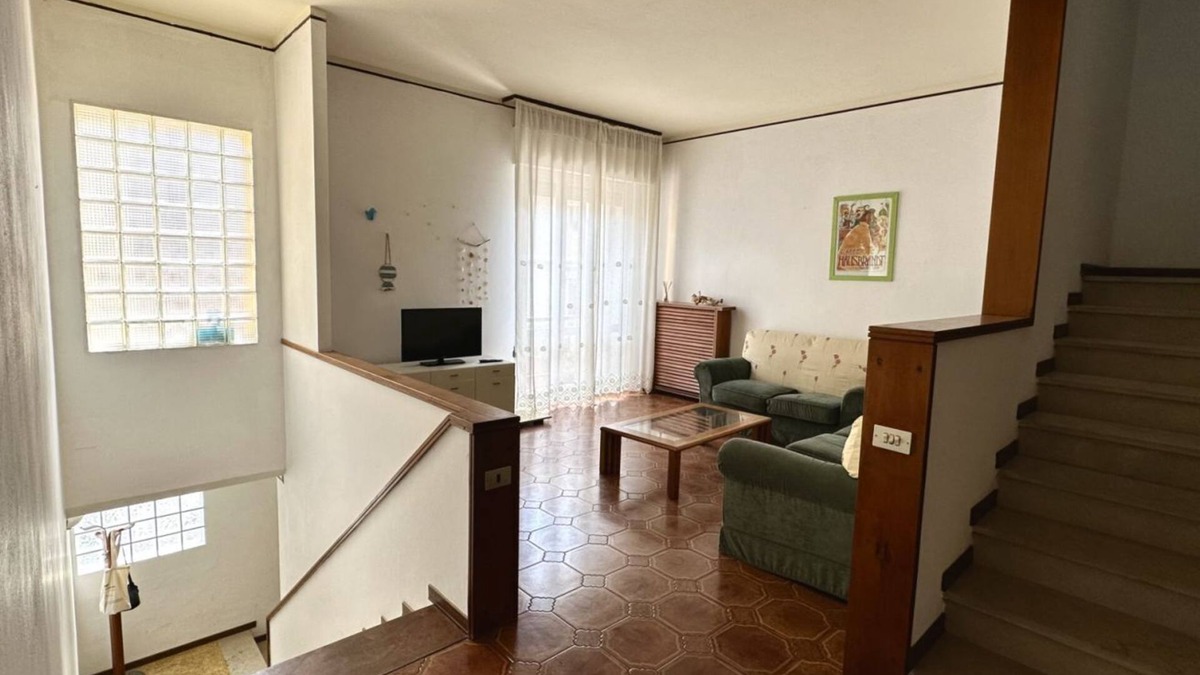 Porto Recanati Apartment | P032 - Porto Recanati, sky-land 100 meters from the sea