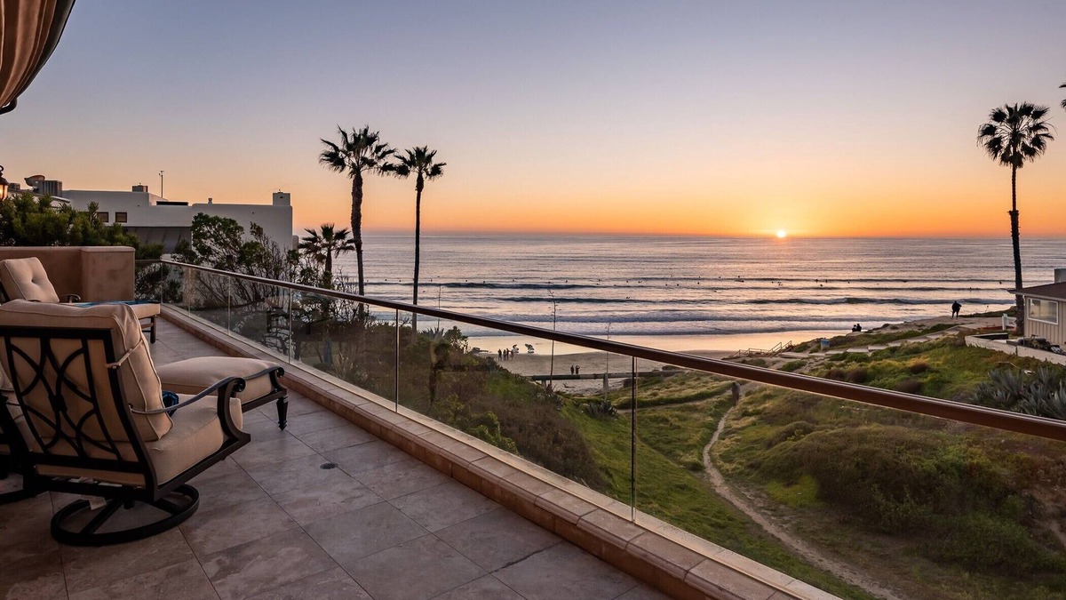 North Pacific Beach House | Pacific Beach Villa w/Ocean Views & Spa