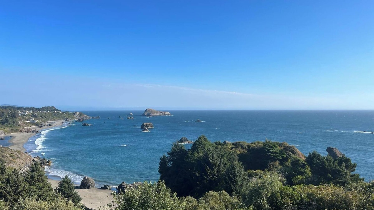 Brookings Apartment | Pacific Panorama At Rainbow Rock