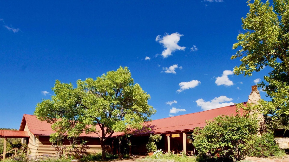 Spanish Valley Cabin | Pack Creek ~ Lodge Suite