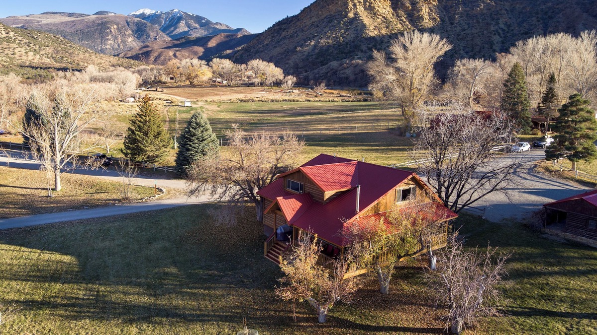 Spanish Valley Cabin | Pack Creek ~ Orchard House | 3 Bed, 2 Bath