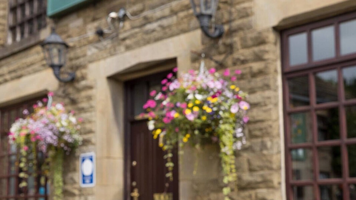 New Mills Hotel | Pack Horse Inn