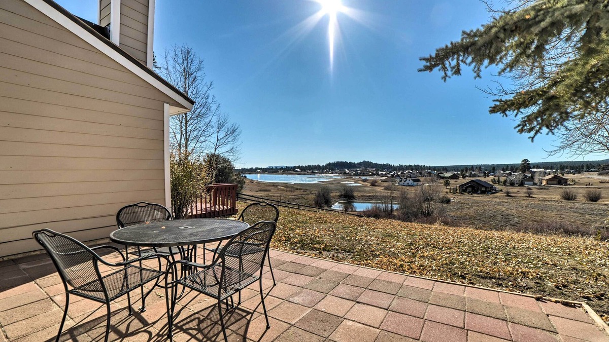 Pagosa Springs Condo | Pagosa Springs Getaway w/Patio & Lake Views!