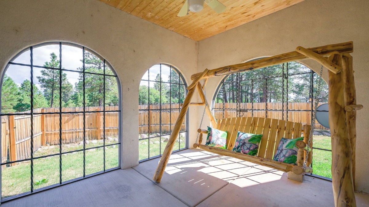 Pagosa Springs Cottage | Pagosa Springs Vacation Rental 6 Mi to Downtown!