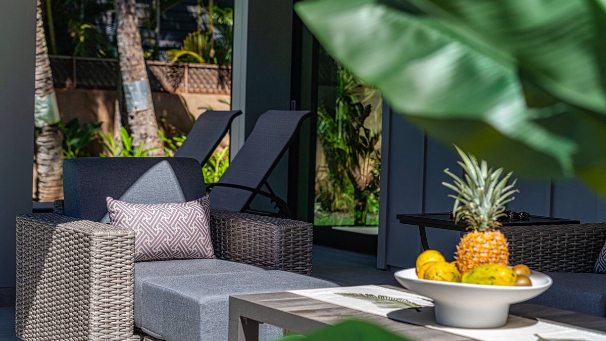 Paia House | Paia Bay House, ocean front with stunning views from all rooms in the house.