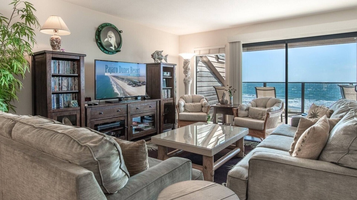 Pajaro Dunes House | Pajaro Dunes Resort: 4 Bedroom Ocean Front Paradise - Expansive Ocean side Deck