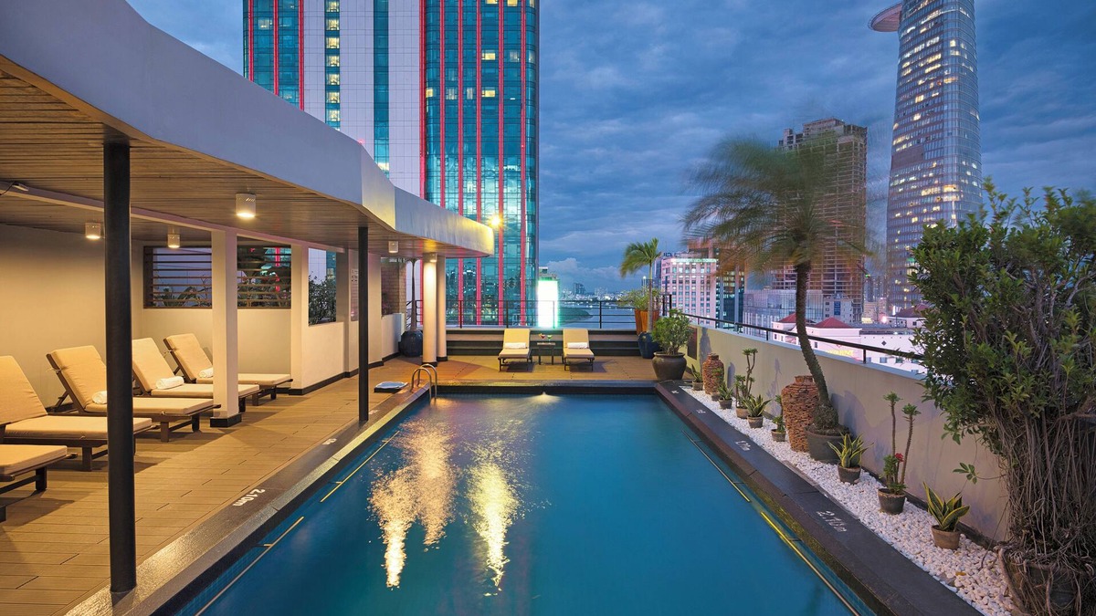 Nguyen Hue Walking Street Hotel | Palace Hotel Saigon