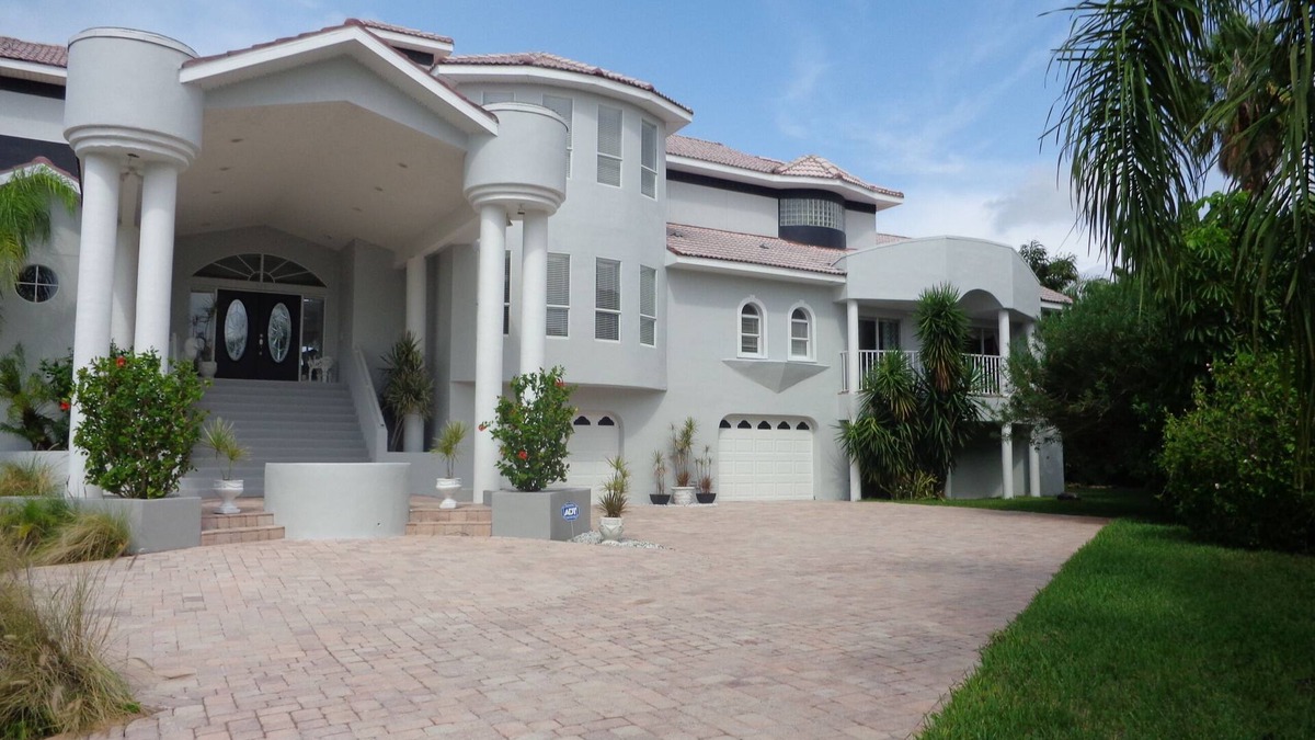 Tierra Verde House | Palace Lavishly Furnished For Vacation Rental