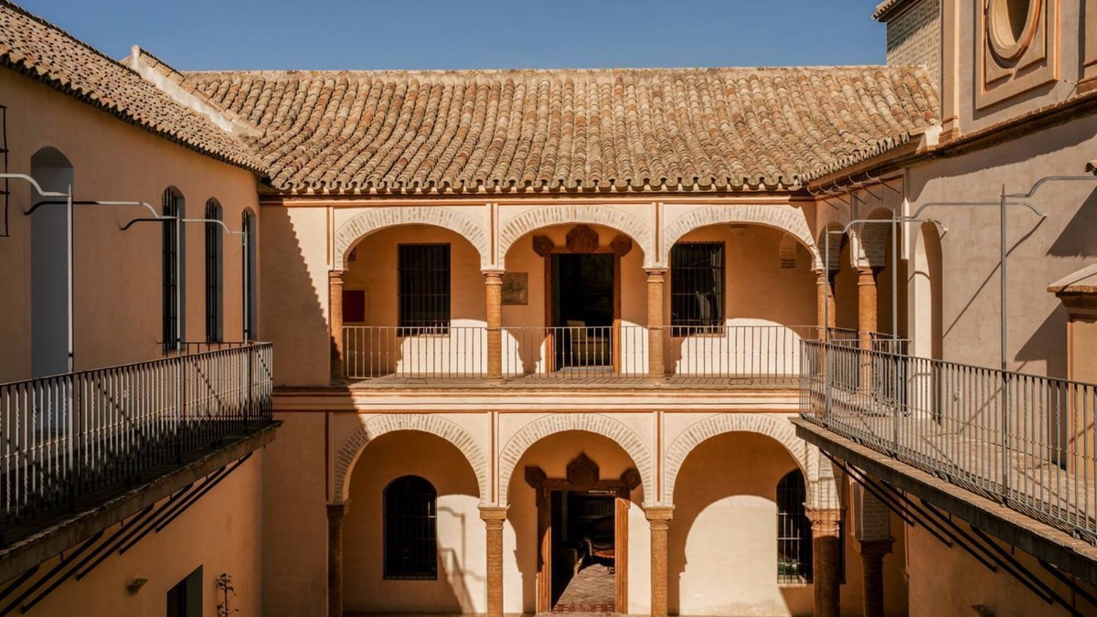Lora Del Rio Villa | Palacio Catalina - Ten Bedroom Villa, Sleeps 22