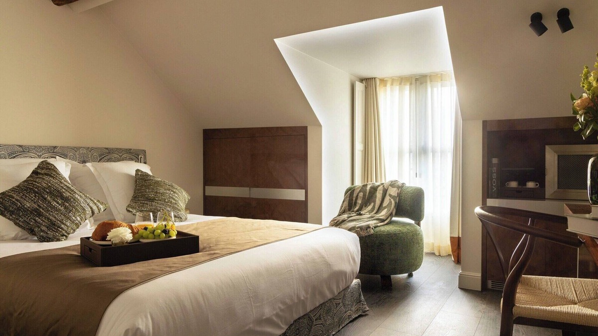 7th Arrondissement Apartment | Palais Bourbon Hotel - Suite 54 - 4P - Invalides