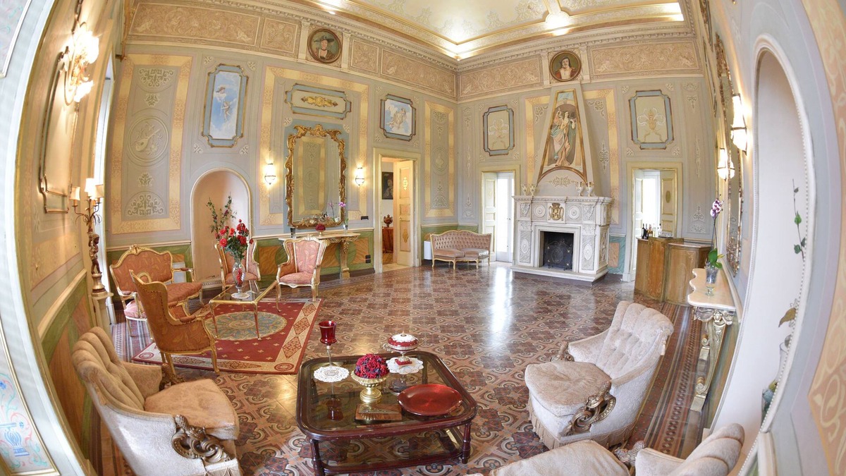 Squinzano Bed & Breakfast | Palazzo De Castro