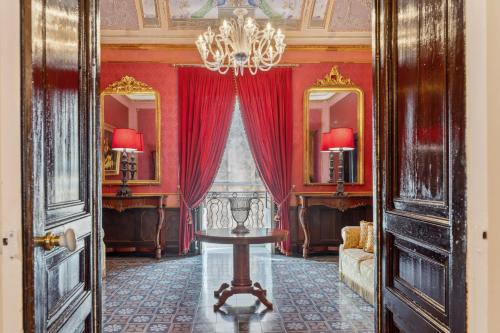 Noto Historic Centre Villa | Palazzo Di Lorenzo - Exclusive Palace with Panoramic Terrace and Minipool