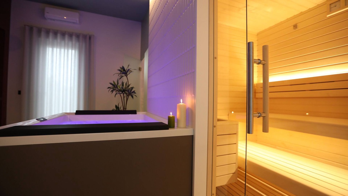 Cassano delle Murge Bed & Breakfast | Palazzo Novecento: elegant B&B with SPA and private terrace, right in the center