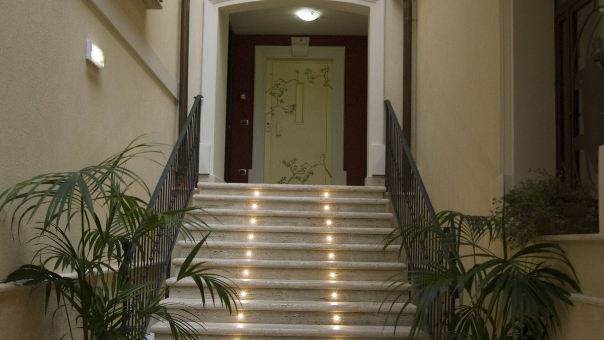 Bovalino Marina Apartment | Palazzo Reginella Residence Hotel