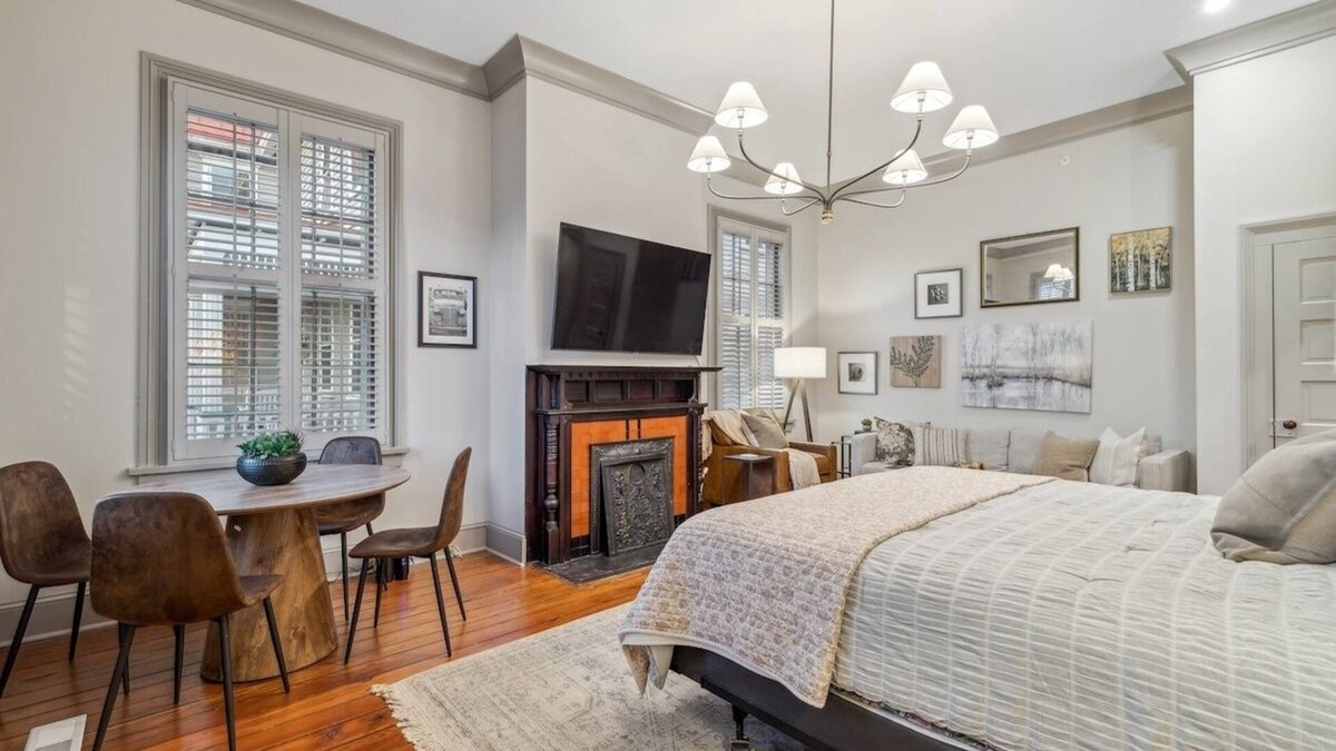 Wilmington Historic District Apartment | Palazzo Sul Monte-Tre