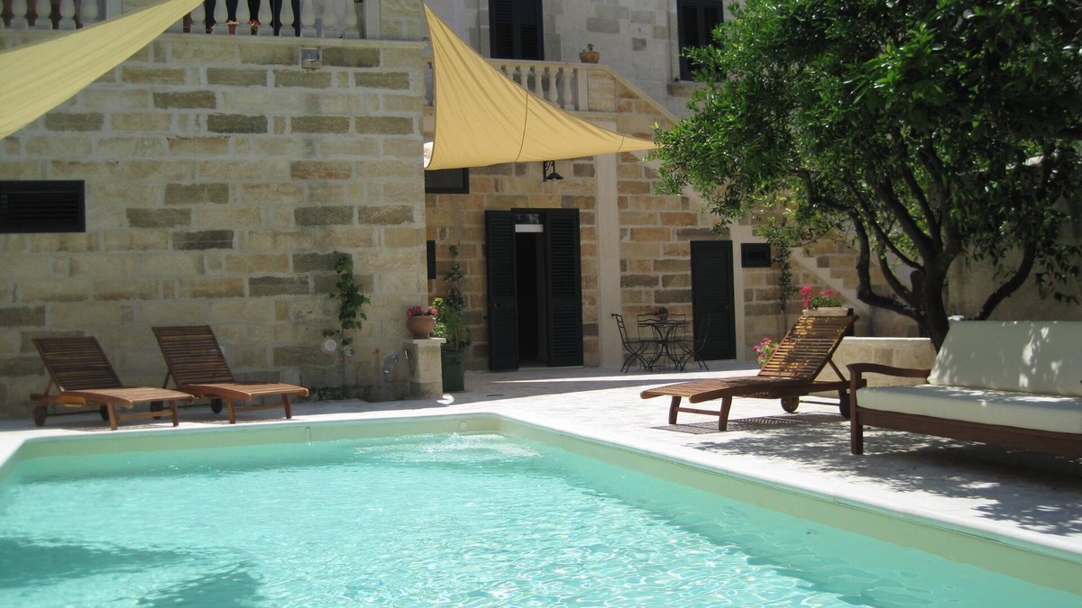 Poggiardo Villa | PALAZZO UMBERTO near SEA of Otranto- salt pool - rural big garden free parking