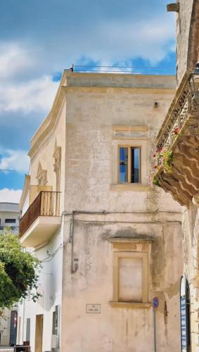 Uggiano la Chiesa House | PALAZZO VIGILARIUM - Boutique Rooms - Rooftop & Arts Hotel