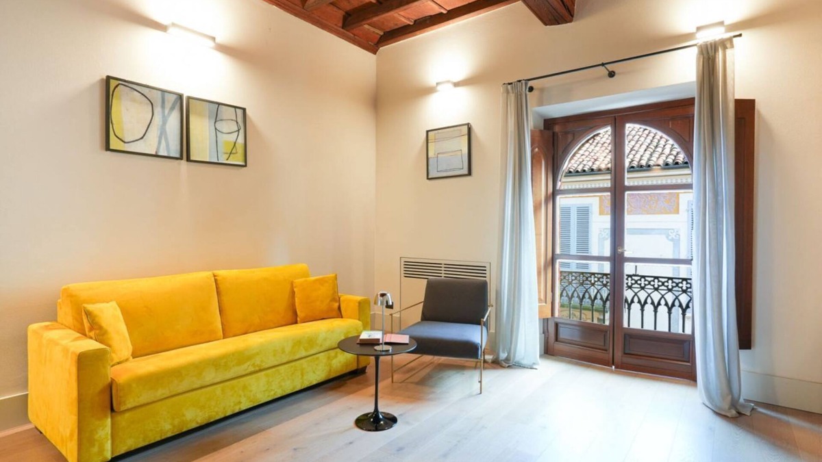 Asti Apartment | Palazzo Zoya | Giovanna di Savoia