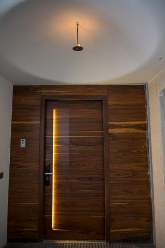 Panch Batti Apartment | Pallacia - Luxury Apartment