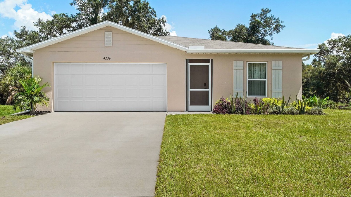 Port Charlotte - Charlotte Harbor House | Palm Breeze Retreat 4BR/2BA- all king beds
