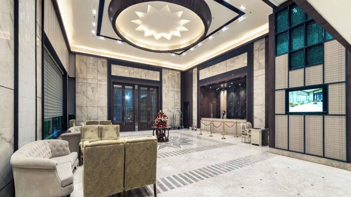 Delhi Hotel | Palm Green Hotel and Resorts