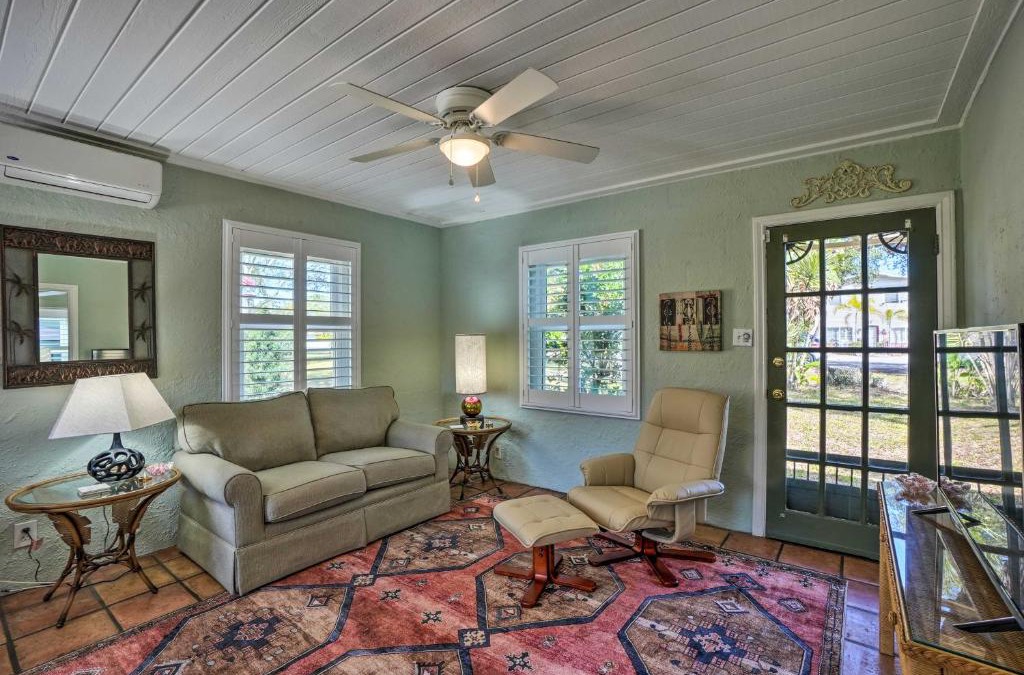 Crystal Beach House | Palm Harbor Vacation Rental, Walk to Crystal Beach